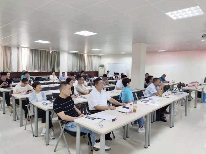 【活动新闻】齐鲁股交2021年第六期“公司治理结构与股权激励”主题私董会成功举办